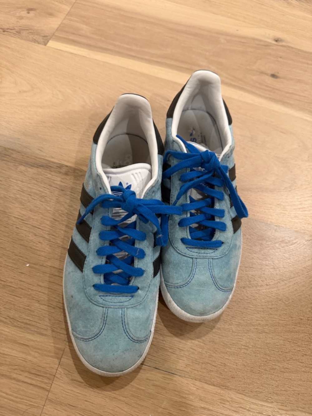 adidas Light Blue Suede Sneakers with Black Stripes and Blue Laces